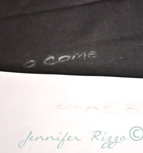 transfer an image to dark fabric using chalk