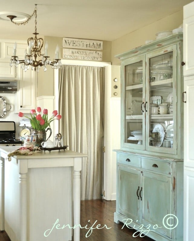 The Best Antique White Paint for Kitchen Cabinets (And Other White Paint  Colors Too) - Jennifer Rizzo