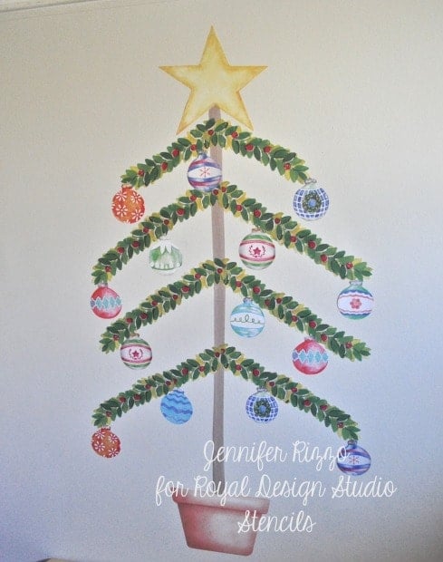 Christmas wall decor&hellip;Reindeers,and trees, and snowflakes oh my