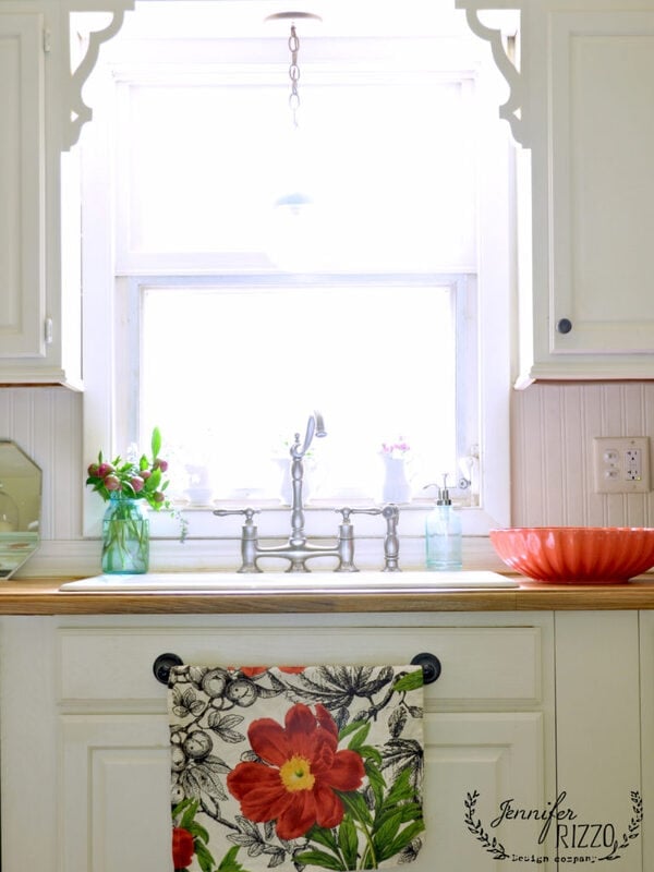 Kitchen windowsill decorating ideas Jennifer Rizzo