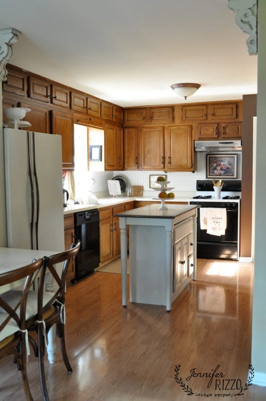 Kitchen transom window for added architecture - Jennifer Rizzo