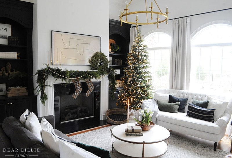 The 2021 Holiday Housewalk Day 1 - Jennifer Rizzo
